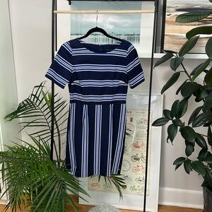 Crisp and preppy Tommy Hilfiger dress